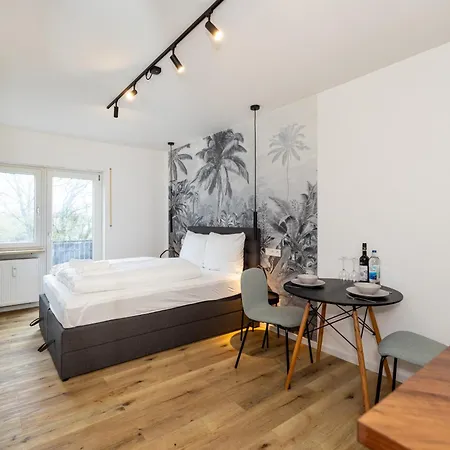 Apartament Kleines Mit Balkon