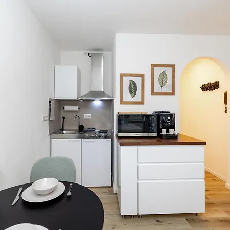 Kleines Mit Balkon Apartment Wurzburg