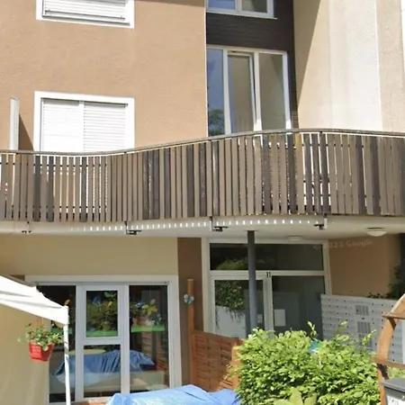 Kleines Mit Balkon Apartment Wurzburg