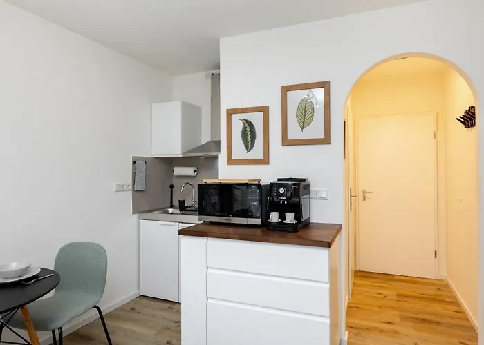 Kleines Mit Balkon Appartement